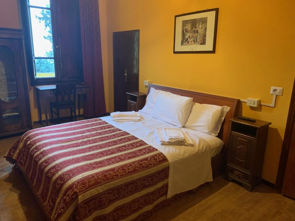 Alla Residenza Domus Minervae Bed & Breakfast Perugia Ngoại thất bức ảnh