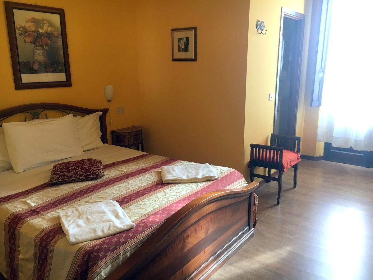 Alla Residenza Domus Minervae Perugia Ngoại thất bức ảnh