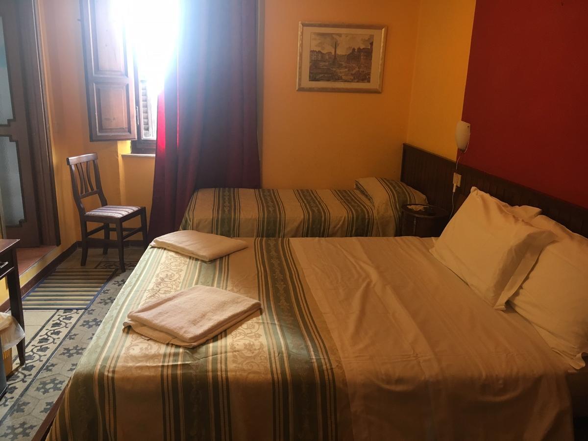 Alla Residenza Domus Minervae Bed & Breakfast Perugia Ngoại thất bức ảnh